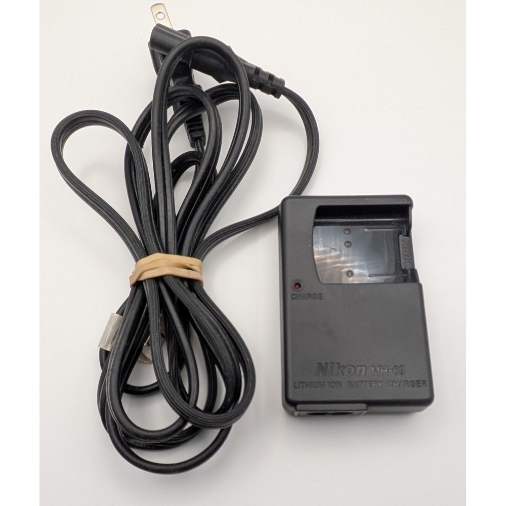 Nikon Battery Charger Unisex OS Black Good MH-63 for EN-EL10 Lithium Ion Battery